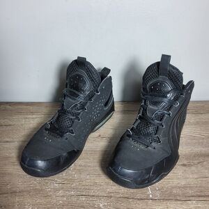 Nike Men's Air Max Wavy 'Triple Black'  Size 9.5